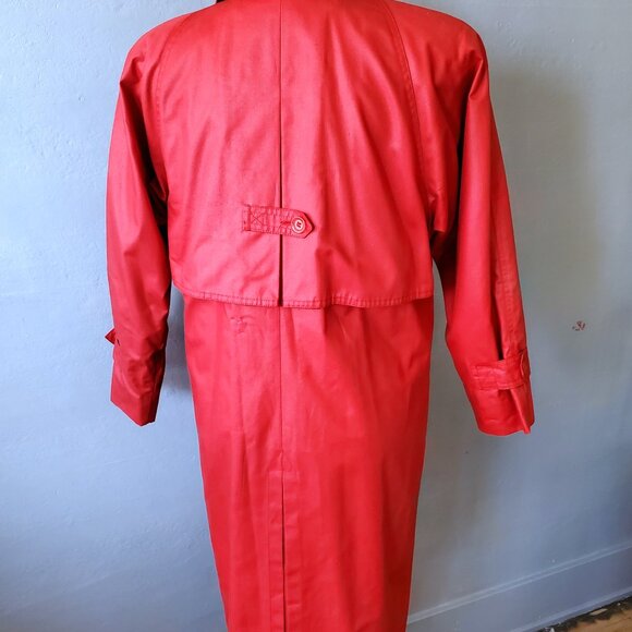 London Fog Wamsutta/ Weatherproof Raincoat/ Fuchsia Overcoat/ 1960's/ Size 6 - Picture 7 of 10